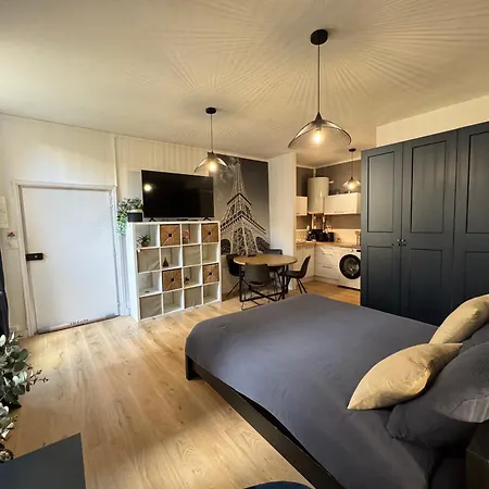 Indigo Plein Centre Apartment